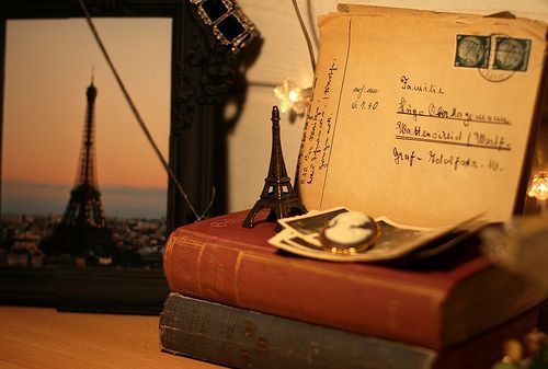 落笔烟雨，嫣然以寄