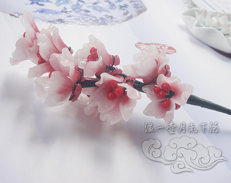 桃花灼灼