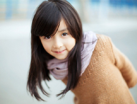 且过一两丝牵，偏偏要问何方？